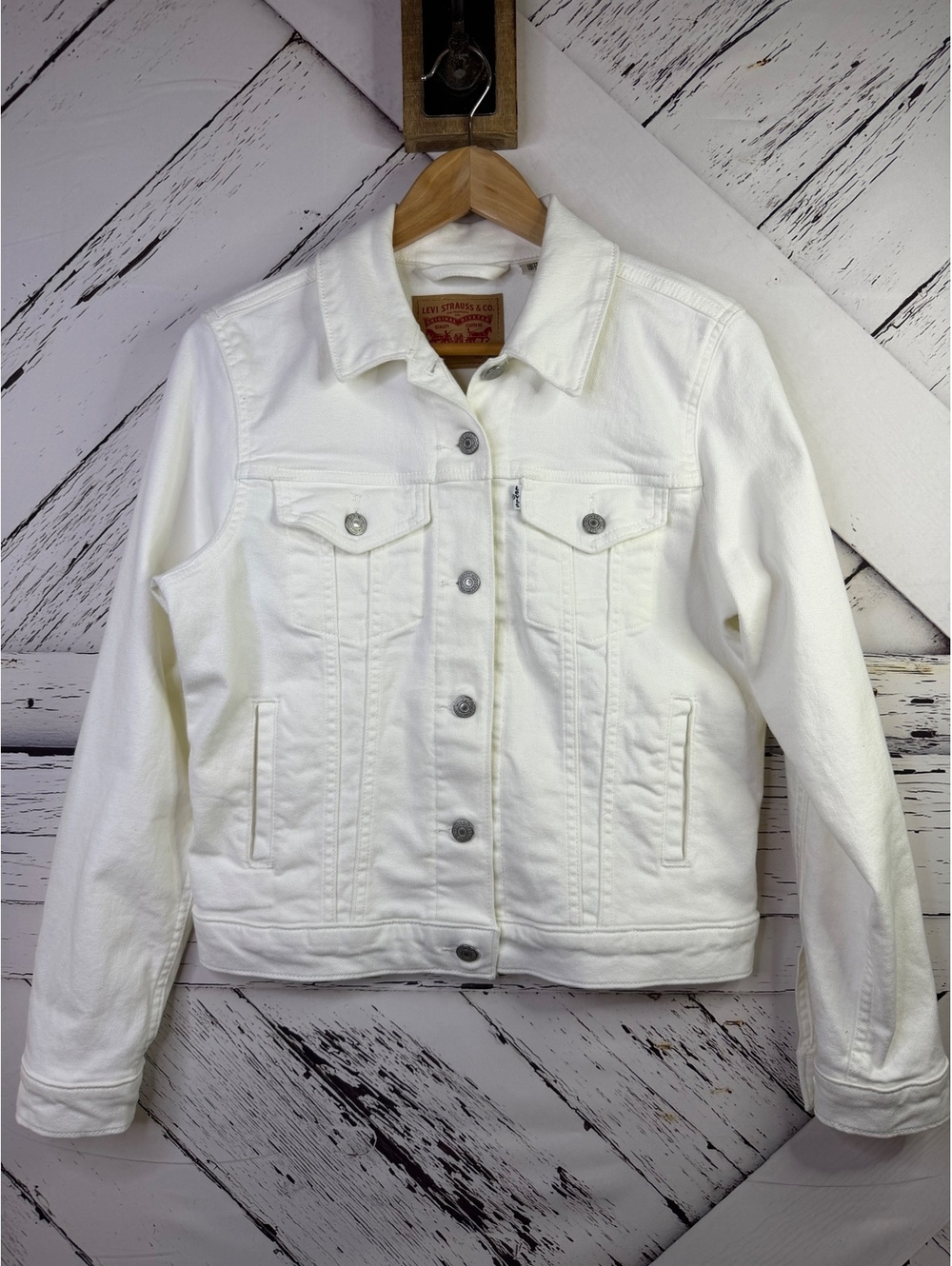 Levi's Original Trucker Jacket NWOT White Denim Streetwear Minimalist Women M